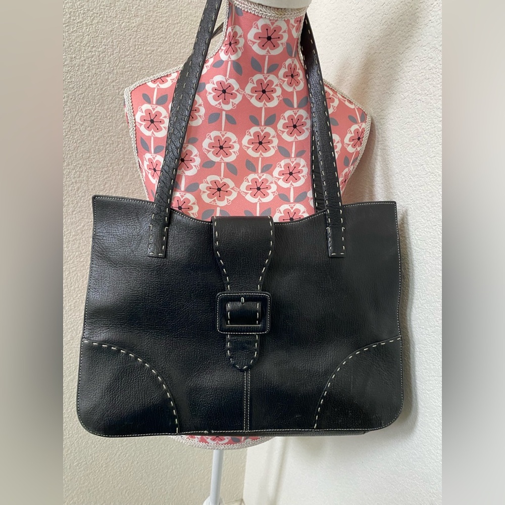 MAXX New York Elegant Black Leather Tote Bag